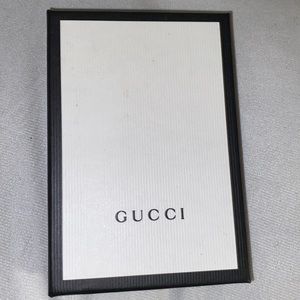 Gucci box